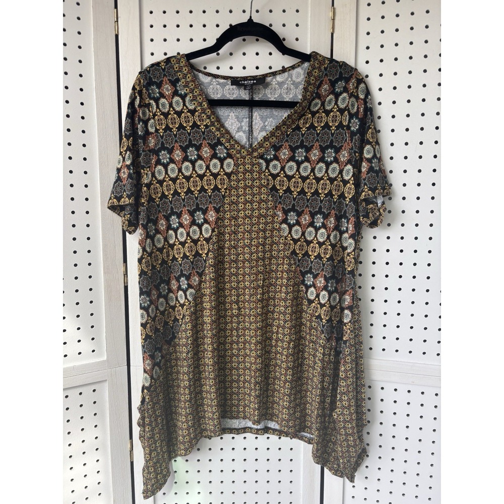 Chelsea Studio Rayon V Neck Tee Sharkbite Hem Fall Colors Geo Print Women's Lg